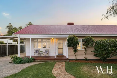 Property photo of 17 Cadd Street Beaconsfield WA 6162