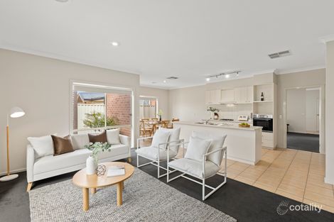 Property photo of 2/7 Helmer Crescent Thomson VIC 3219