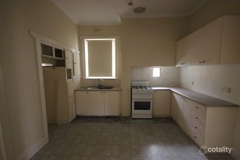Property photo of 39 Eddys Grove Bentleigh VIC 3204