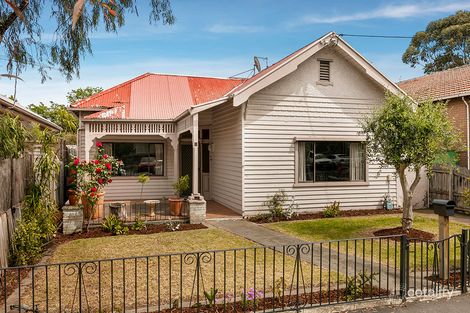 Property photo of 4 Orient Grove Brunswick VIC 3056