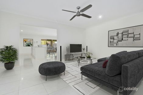 Property photo of 13 Greenvale Close Smithfield QLD 4878