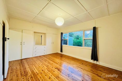 Property photo of 11 Lawson View Parade Wentworth Falls NSW 2782