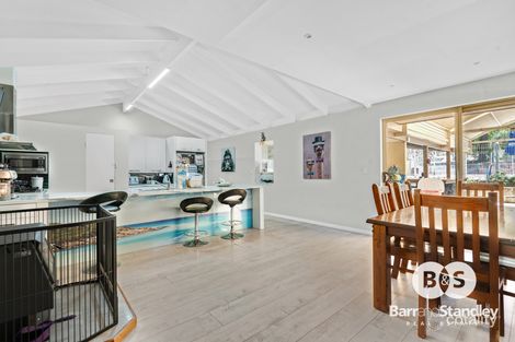Property photo of 14 Crimp Crescent Leschenault WA 6233