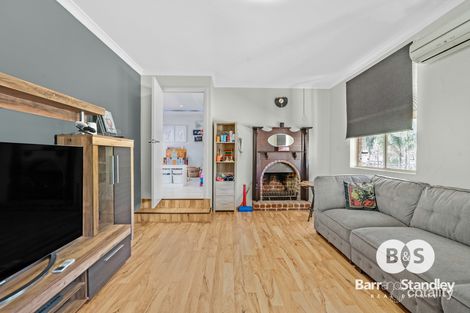 Property photo of 14 Crimp Crescent Leschenault WA 6233