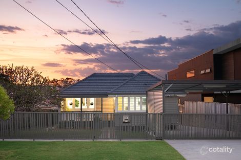 44 Arrol St, Camp Hill, QLD 4152