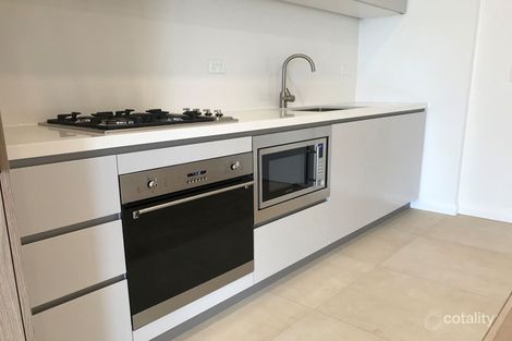 Property photo of 412/5 Maple Tree Road Westmead NSW 2145