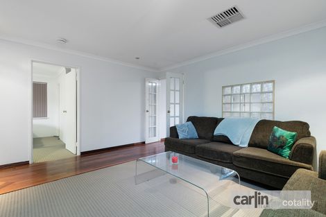 Property photo of 12 Shadwell Retreat Atwell WA 6164