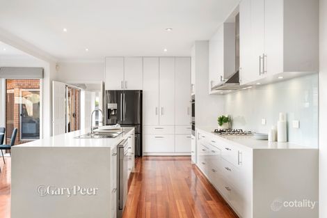 Property photo of 18 Foster Avenue Glen Huntly VIC 3163