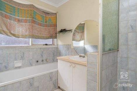 Property photo of 18 Bernard Drive Melton South VIC 3338
