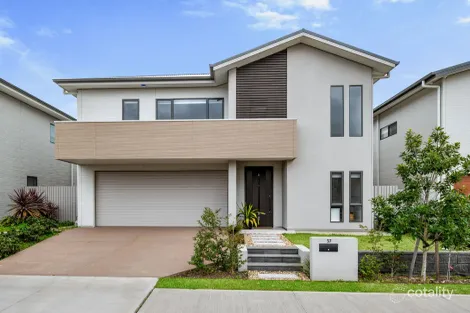 Property photo of 37 Ballandean Boulevard Gledswood Hills NSW 2557