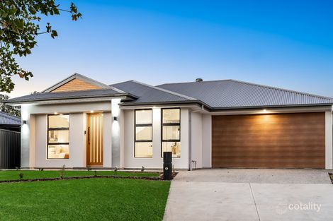 Property photo of 4 Heather Court Para Vista SA 5093