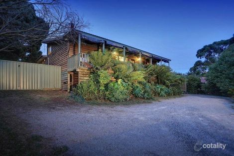 21 Boundary Rd W, Emerald, VIC 3782