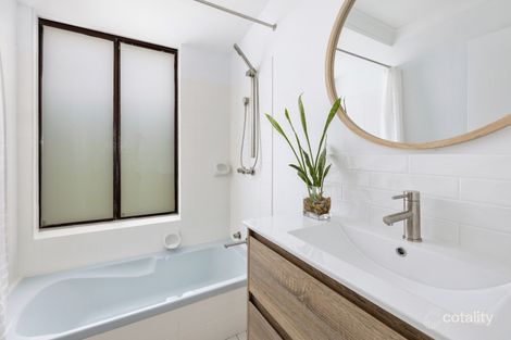 Property photo of 21 Milstead Way Marangaroo WA 6064