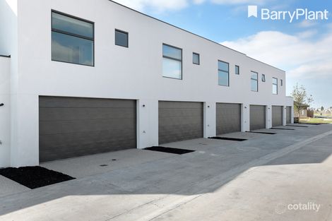 Property photo of 4 Mosholu Way Point Cook VIC 3030