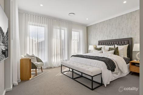 Property photo of 25 Joey Crescent Leppington NSW 2179