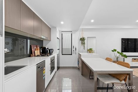 Property photo of 1/35 Clarence Road Indooroopilly QLD 4068