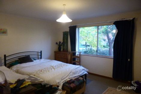 Property photo of 17 Argyle Place Curtin ACT 2605