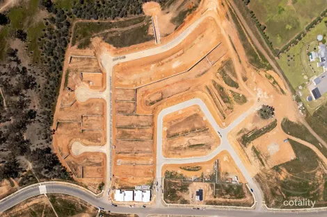 Property photo of 47 Indigo Drive Lloyd NSW 2650