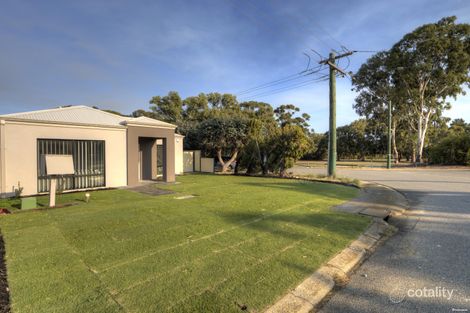 Property photo of 16 Tallerack Way Forrestfield WA 6058