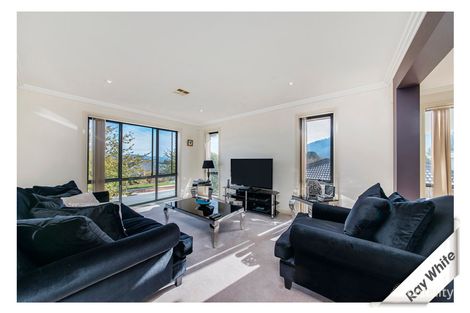 Property photo of 33 Paperbark Street Banks ACT 2906