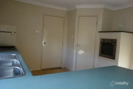 Property photo of 55 St Fillans Bend Wanneroo WA 6065