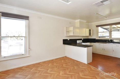 Property photo of 1 Clarence Avenue Kennington VIC 3550
