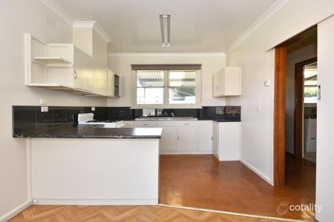 Property photo of 1 Clarence Avenue Kennington VIC 3550