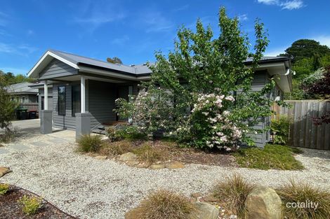 91 East St, Woodend, VIC 3442