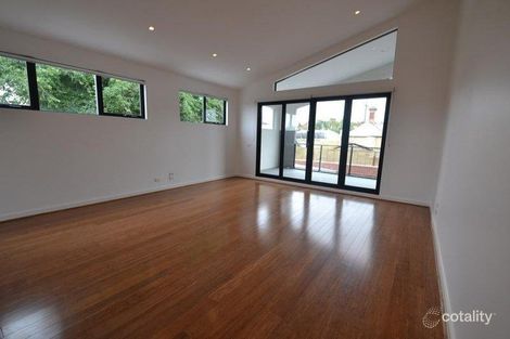Property photo of 17/82 Roseneath Street Clifton Hill VIC 3068