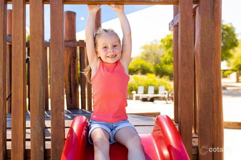 31 Grazier Way, Piara Waters, WA 6112