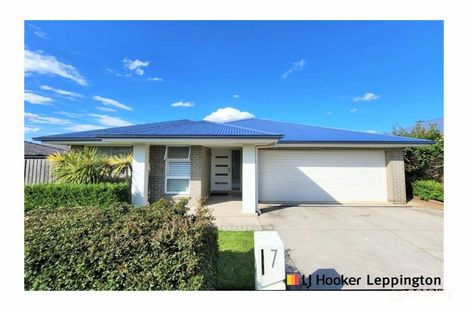 7 Atlee St, Oran Park, NSW 2570