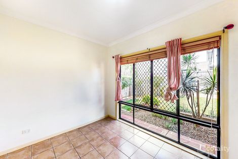 Property photo of 16 Cheltenham Close Sunnybank Hills QLD 4109