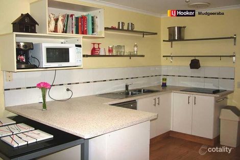 Property photo of 2/42 Village Way Oxenford QLD 4210