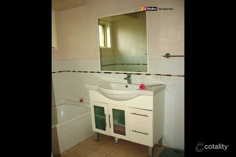 Property photo of 2/42 Village Way Oxenford QLD 4210
