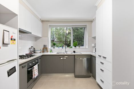 Property photo of 2/5 Denbigh Road Armadale VIC 3143