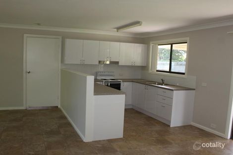 Property photo of 9 Sunbird Chase Parrearra QLD 4575