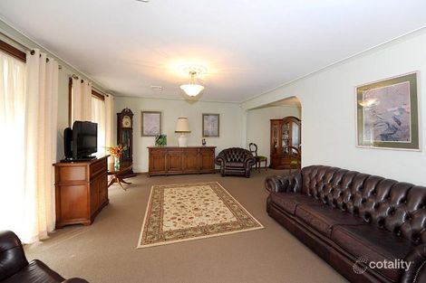 Property photo of 9 Glenelg Court Rowville VIC 3178