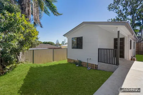 5 Spring Rd, Kallangur, QLD 4503