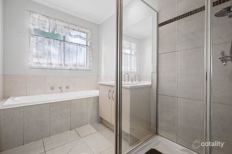 Property photo of 10 Silkwood Boulevard Tarneit VIC 3029