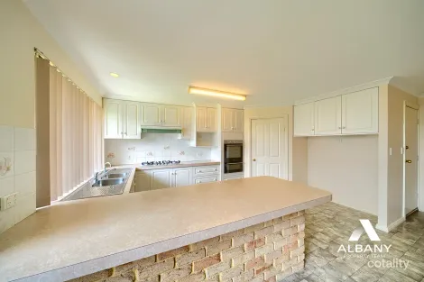 Property photo of 49 Kampong Road Yakamia WA 6330