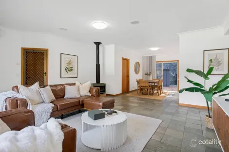 Property photo of 24 Ringway Place Chapel Hill QLD 4069