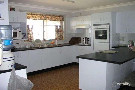 Property photo of 18 George Field Drive Parkes NSW 2870