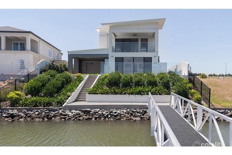 1076 Edgecliff Dr, Hope Island, QLD 4212