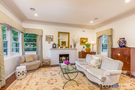 Property photo of 6 Lockyer Street Griffith ACT 2603