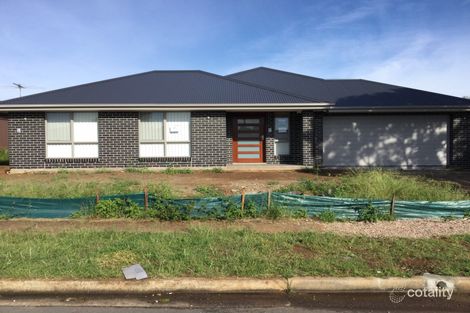 87 Sweethaven Rd, Edensor Park, NSW 2176