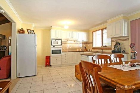 Property photo of 24 Forest Drive Ascot VIC 3551