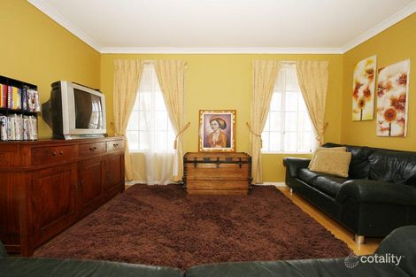 Property photo of 40 Ullinger Loop Marangaroo WA 6064