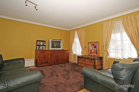 Property photo of 40 Ullinger Loop Marangaroo WA 6064