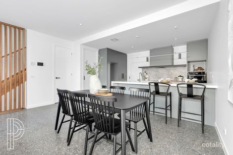 81 Cowper St, Dickson, ACT 2602