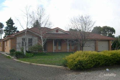 51 Clare Rd, Kapunda, SA 5373